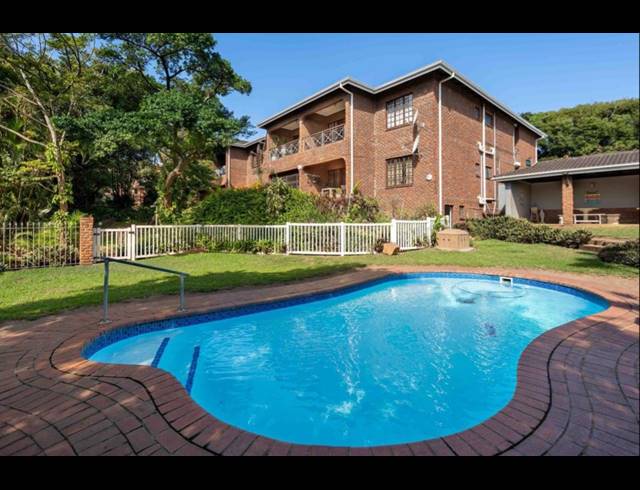 2 BEDROOM SECTIONAL TITLE FOR SALE IN SCOTTBURGH CENTRAL